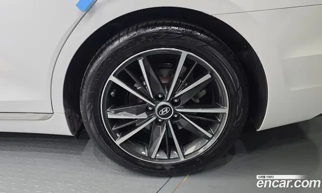 Hyundai Grandeur 2022 3.0 автомат (гидро), миниатюра 7 Hyundai Grandeur 2022 3.0 автомат (гидро), миниатюра 7