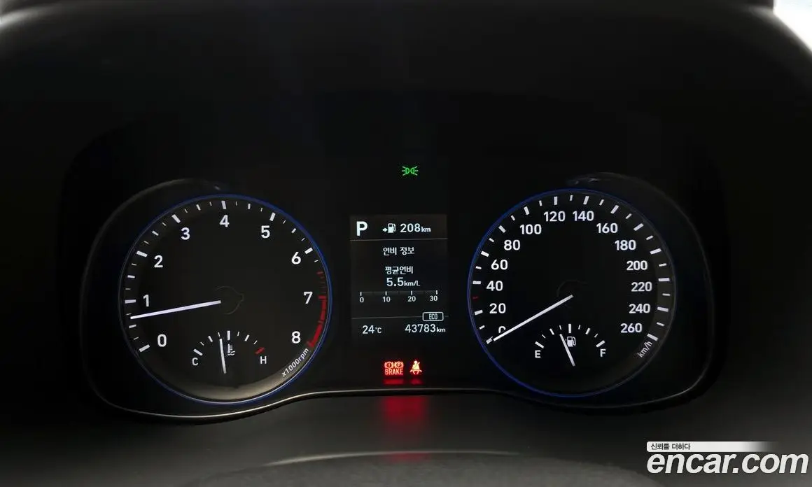 Hyundai Kona 2018 1.6 автомат (гидро), фото 11 Hyundai Kona 2018 1.6 автомат (гидро), фото 11