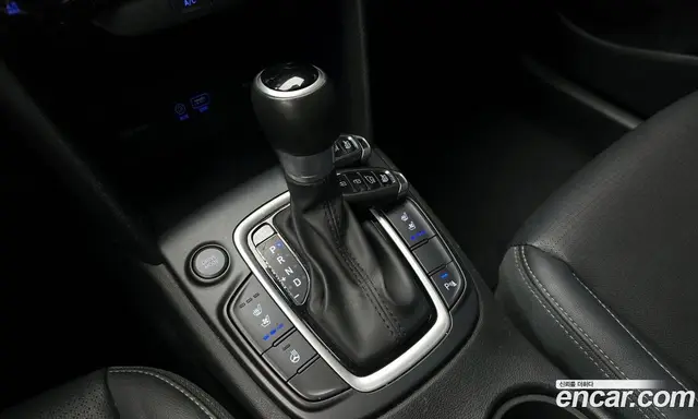 Hyundai Kona 2018 1.6 автомат (гидро), миниатюра 12