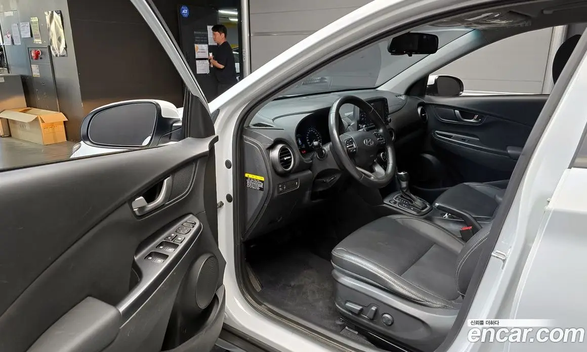 Hyundai Kona 2018 1.6 автомат (гидро), фото 13 Hyundai Kona 2018 1.6 автомат (гидро), фото 13