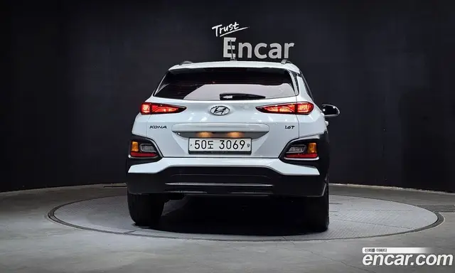 Hyundai Kona 2018 1.6 автомат (гидро), миниатюра 4 Hyundai Kona 2018 1.6 автомат (гидро), миниатюра 4