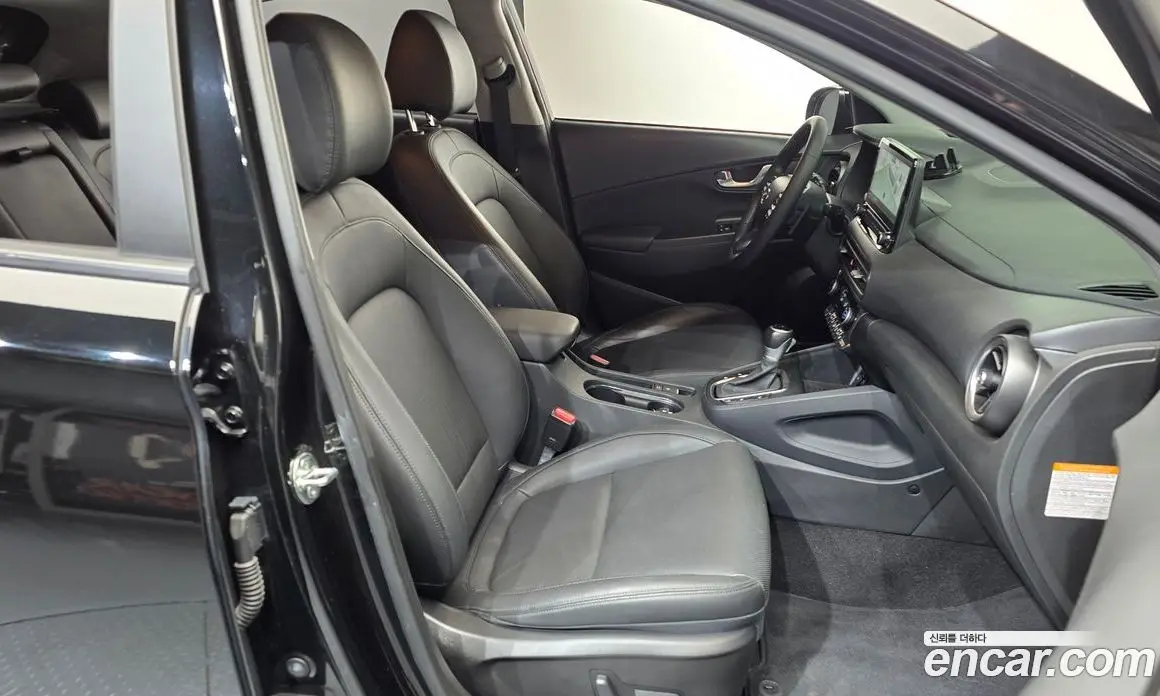 Hyundai Kona 2021 1.6 автомат (гидро), фото 16 Hyundai Kona 2021 1.6 автомат (гидро), фото 16