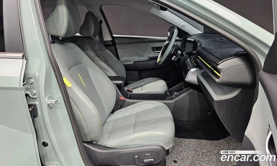 Hyundai Kona 2023 1.6 автомат (гидро), фото 18 Hyundai Kona 2023 1.6 автомат (гидро), фото 18