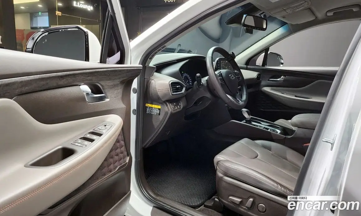 Hyundai Santa Fe 2019 2.0 автомат (гидро), фото 13