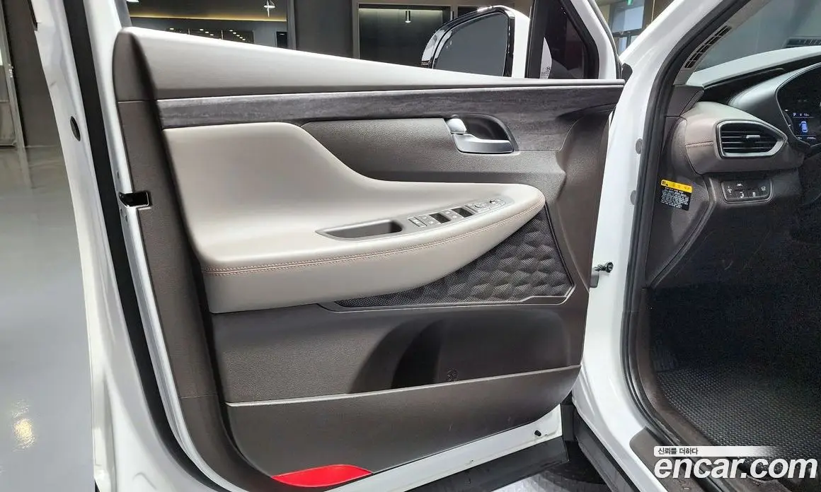 Hyundai Santa Fe 2019 2.0 автомат (гидро), фото 14