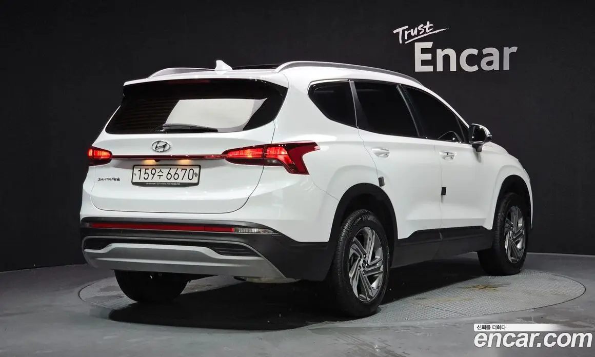 Hyundai Santa Fe 2020 2.2 автомат (гидро), фото 1 Hyundai Santa Fe 2020 2.2 автомат (гидро), фото 1
