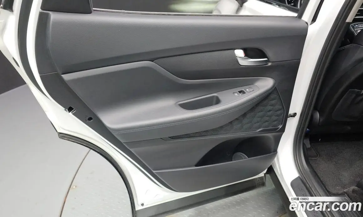 Hyundai Santa Fe 2020 2.2 автомат (гидро), фото 14 Hyundai Santa Fe 2020 2.2 автомат (гидро), фото 14