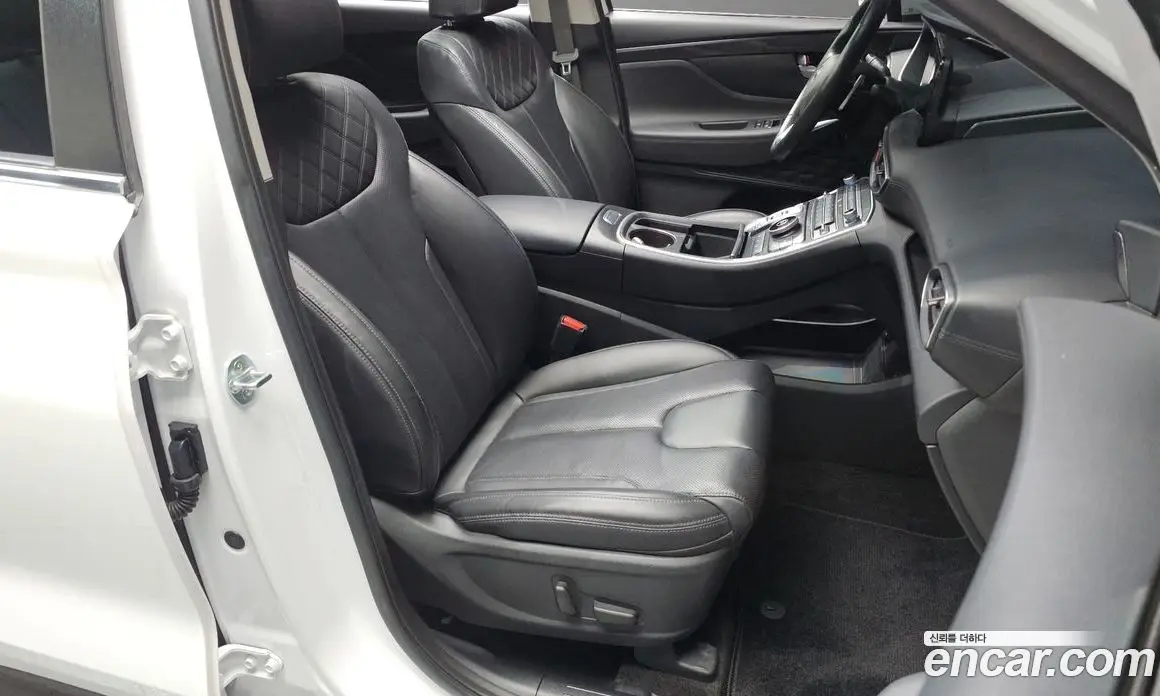 Hyundai Santa Fe 2020 2.2 автомат (гидро), фото 16 Hyundai Santa Fe 2020 2.2 автомат (гидро), фото 16