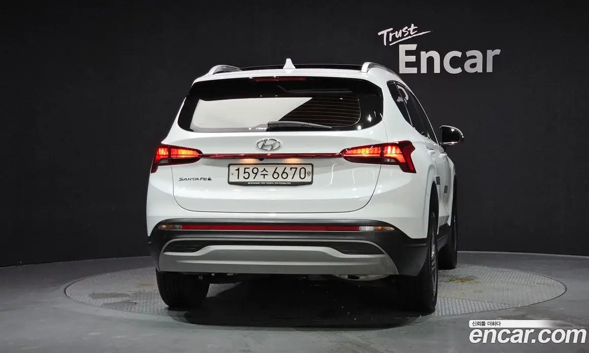 Hyundai Santa Fe 2020 2.2 автомат (гидро), фото 3 Hyundai Santa Fe 2020 2.2 автомат (гидро), фото 3