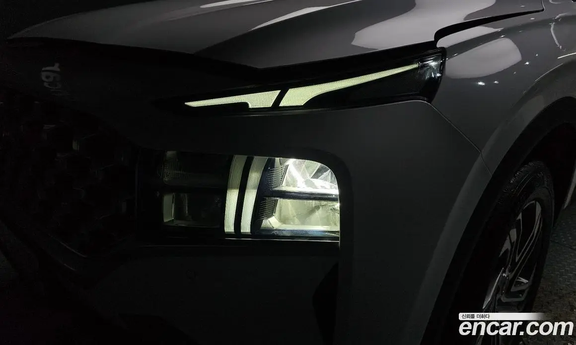 Hyundai Santa Fe 2020 2.2 автомат (гидро), фото 7 Hyundai Santa Fe 2020 2.2 автомат (гидро), фото 7