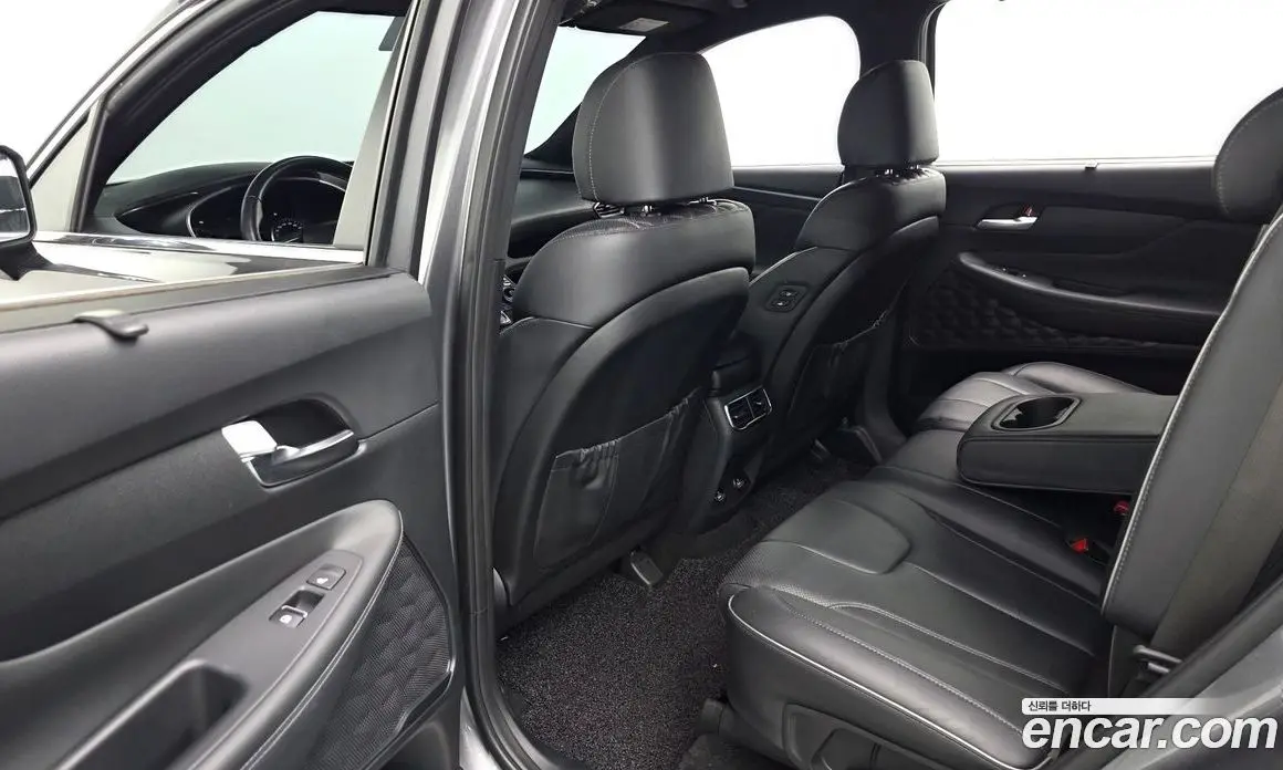 Hyundai Santa Fe 2020 2.2 автомат (гидро), фото 16 Hyundai Santa Fe 2020 2.2 автомат (гидро), фото 16