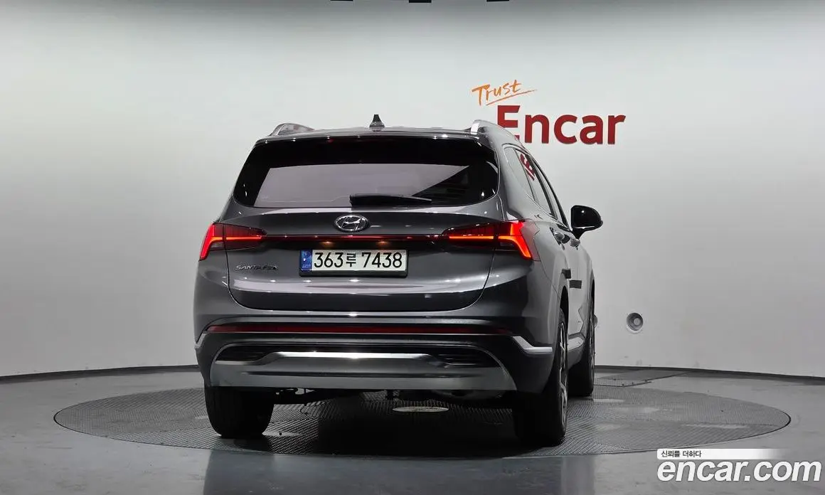 Hyundai Santa Fe 2020 2.2 автомат (гидро), фото 3 Hyundai Santa Fe 2020 2.2 автомат (гидро), фото 3