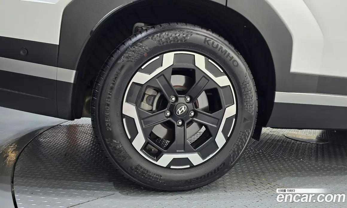 Hyundai Santa Fe 2024 2.5 автомат (гидро), фото 5