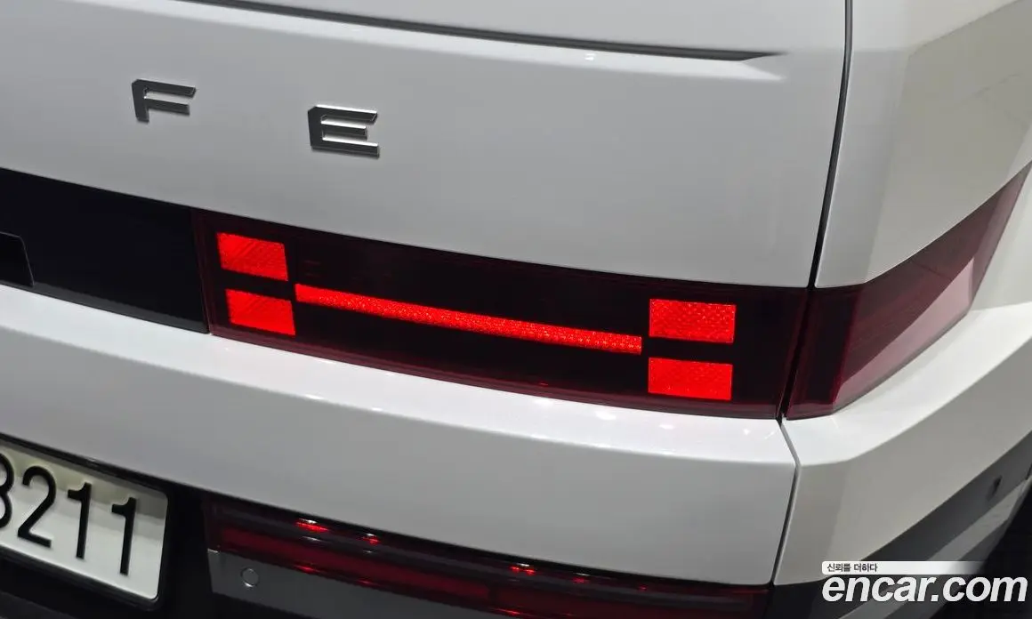Hyundai Santa Fe 2024 2.5 автомат (гидро), фото 9