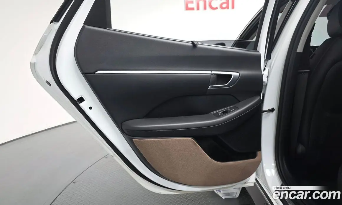 Hyundai Sonata 2020 1.6 автомат (гидро), фото 14 Hyundai Sonata 2020 1.6 автомат (гидро), фото 14
