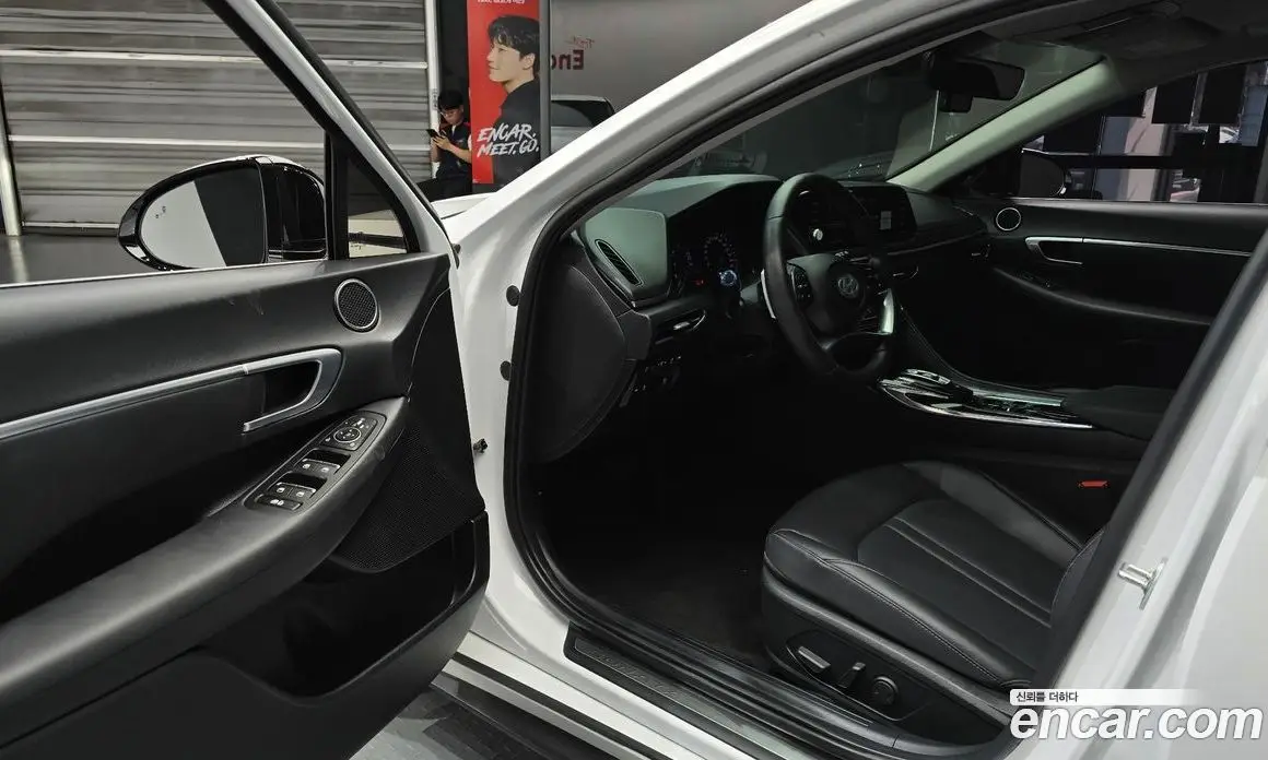 Hyundai Sonata 2021 2.0 автомат (гидро), фото 13