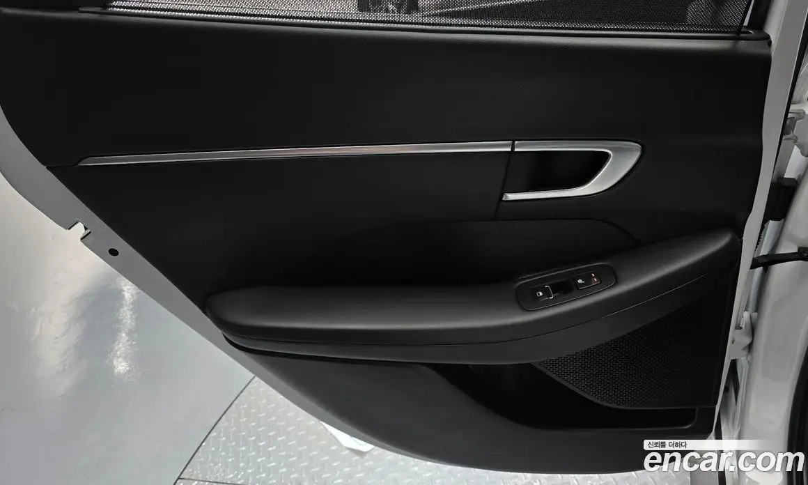 Hyundai Sonata 2021 2.0 автомат (гидро), фото 15