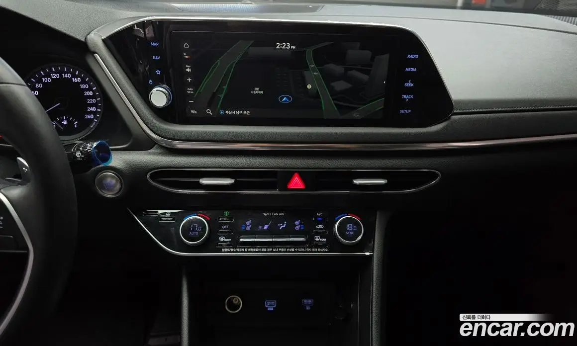 Hyundai Sonata 2021 2.0 автомат (гидро), фото 20