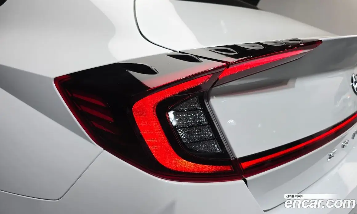 Hyundai Sonata 2021 2.0 автомат (гидро), фото 9