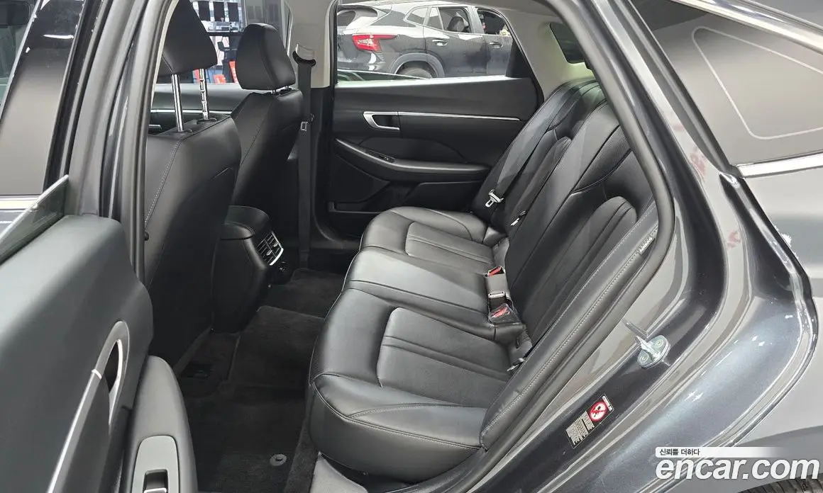 Hyundai Sonata 2022 2.0 автомат (гидро), фото 18 Hyundai Sonata 2022 2.0 автомат (гидро), фото 18