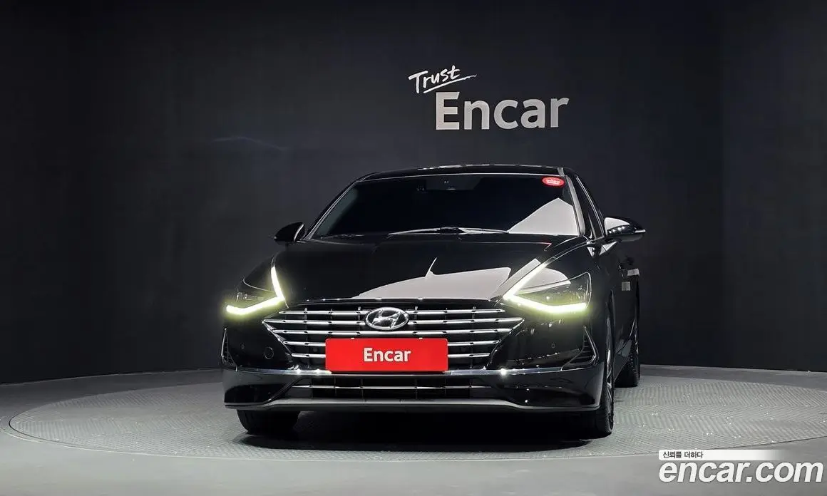 Hyundai Sonata 2022 2.0 автомат (гидро), фото 3