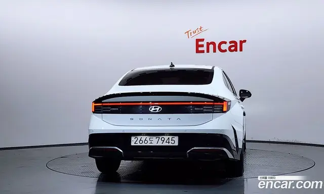 Hyundai Sonata 2025 2.0 автомат (гидро), миниатюра 4