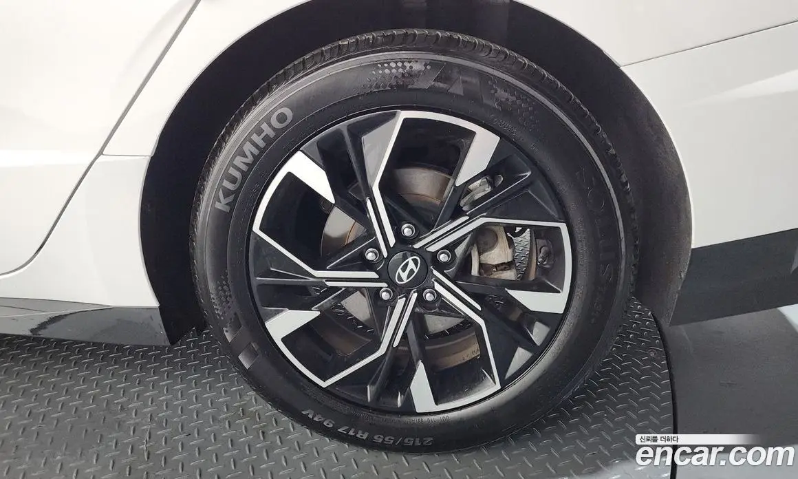 Hyundai Sonata 2025 2.0 автомат (гидро), фото 7