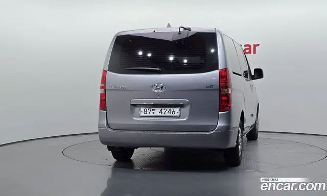 Hyundai Starex 2018 2.5 автомат (гидро), миниатюра 4