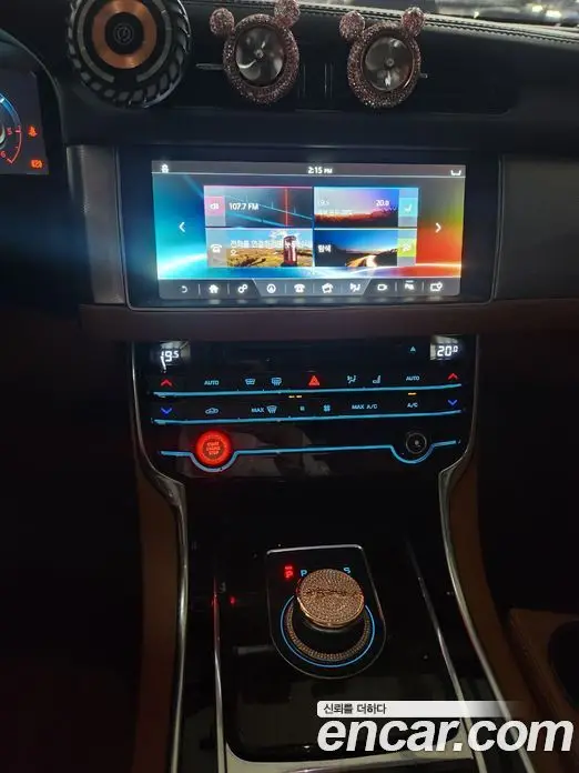 Jaguar XF 2016 2.0 автомат (гидро), фото 9 Jaguar XF 2016 2.0 автомат (гидро), фото 9