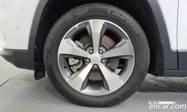 Jeep Cherokee 2021 2.4 автомат (гидро), миниатюра 5