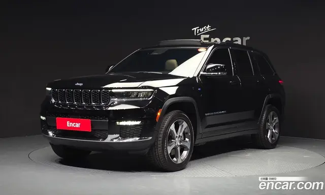 Jeep Cherokee, 2023, 15 624 км
