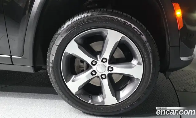 Jeep Cherokee 2023 2.0 автомат (гидро), миниатюра 7