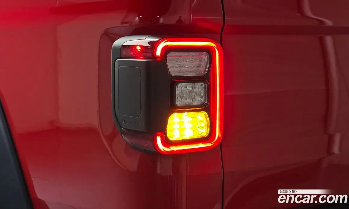 Jeep Gladiator 2022 3.6 автомат (гидро), фото 9 Jeep Gladiator 2022 3.6 автомат (гидро), фото 9