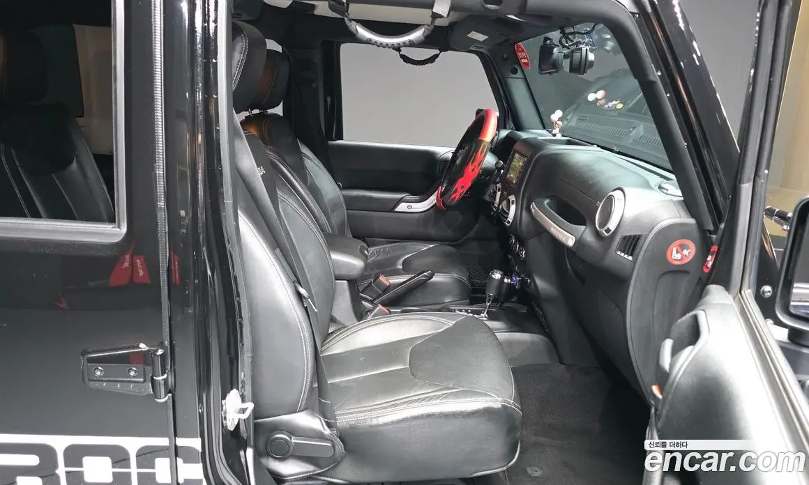 Jeep Wrangler 2017 3.6 автомат (гидро), фото 11 Jeep Wrangler 2017 3.6 автомат (гидро), фото 11