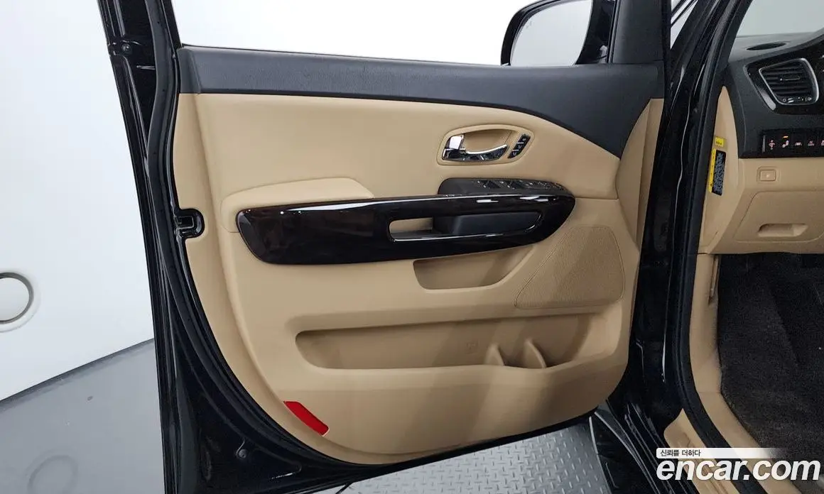 Kia Carnival 2019 2.2 автомат (гидро), фото 15