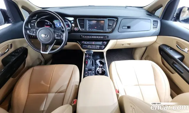Kia Carnival 2019 2.2 автомат (гидро), миниатюра 10