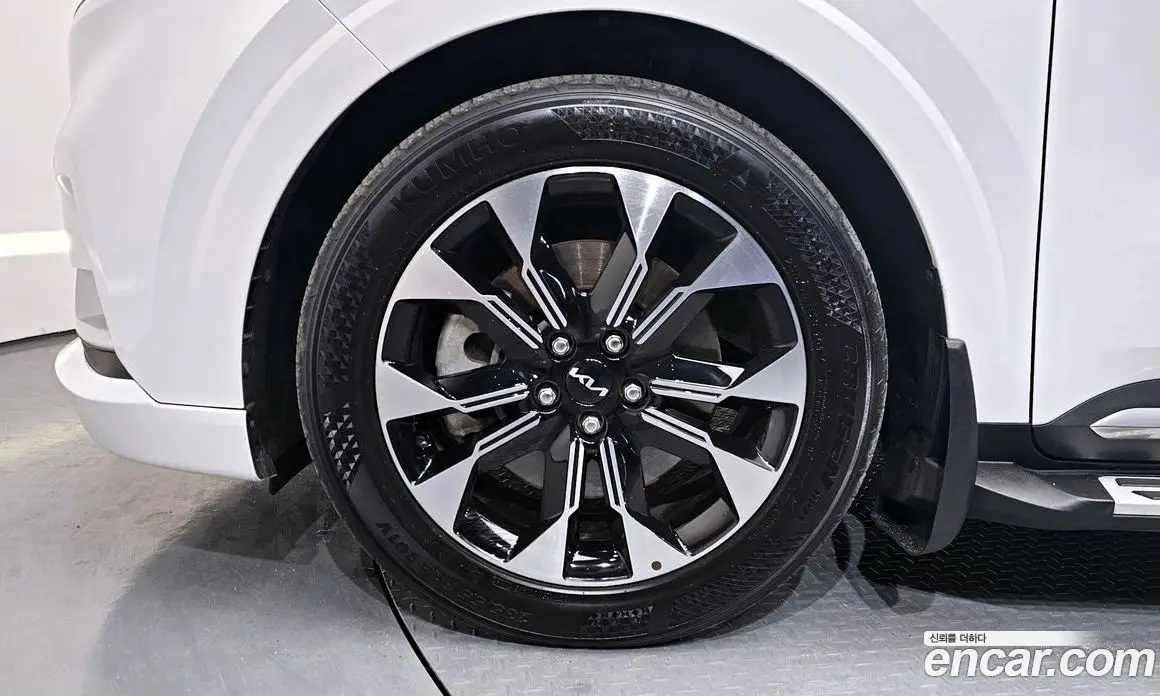 Kia Carnival 2022 3.5 автомат (гидро), фото 5