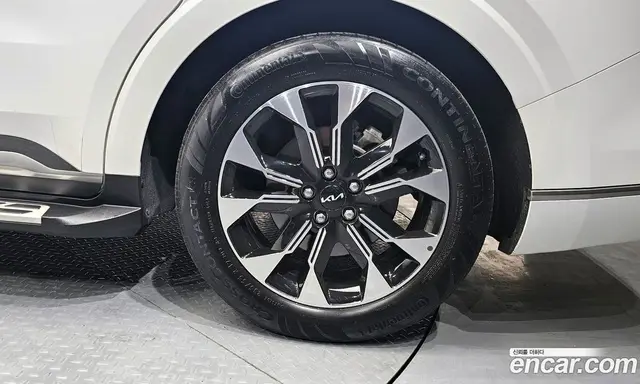 Kia Carnival 2022 3.5 автомат (гидро), миниатюра 7