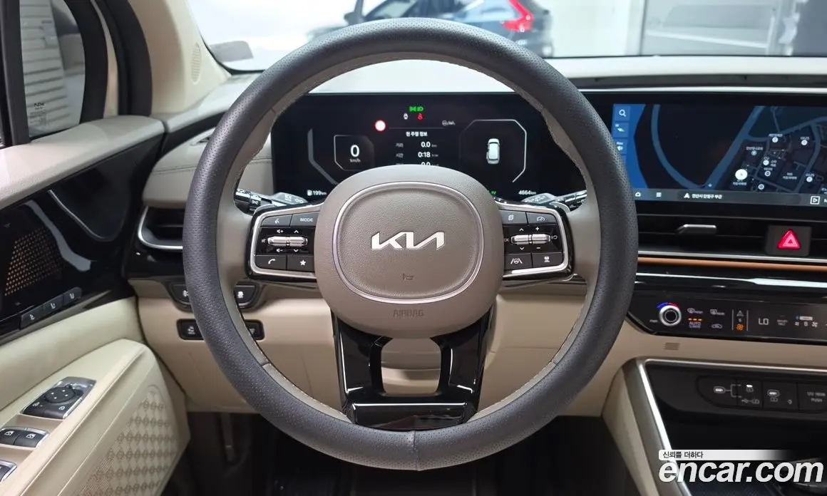 Kia Carnival 2024 1.6 автомат (гидро), фото 19
