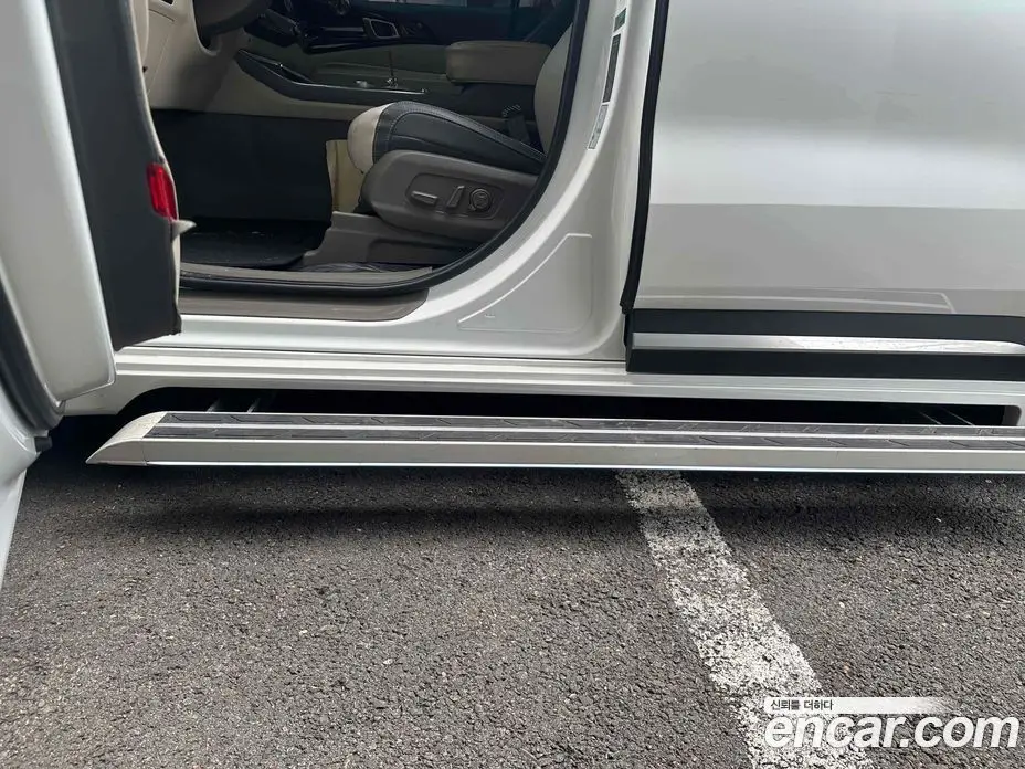 Kia Carnival 2024 2.2 автомат (гидро), фото 4