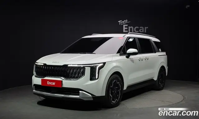 Kia Carnival, 2025, 18 164 км