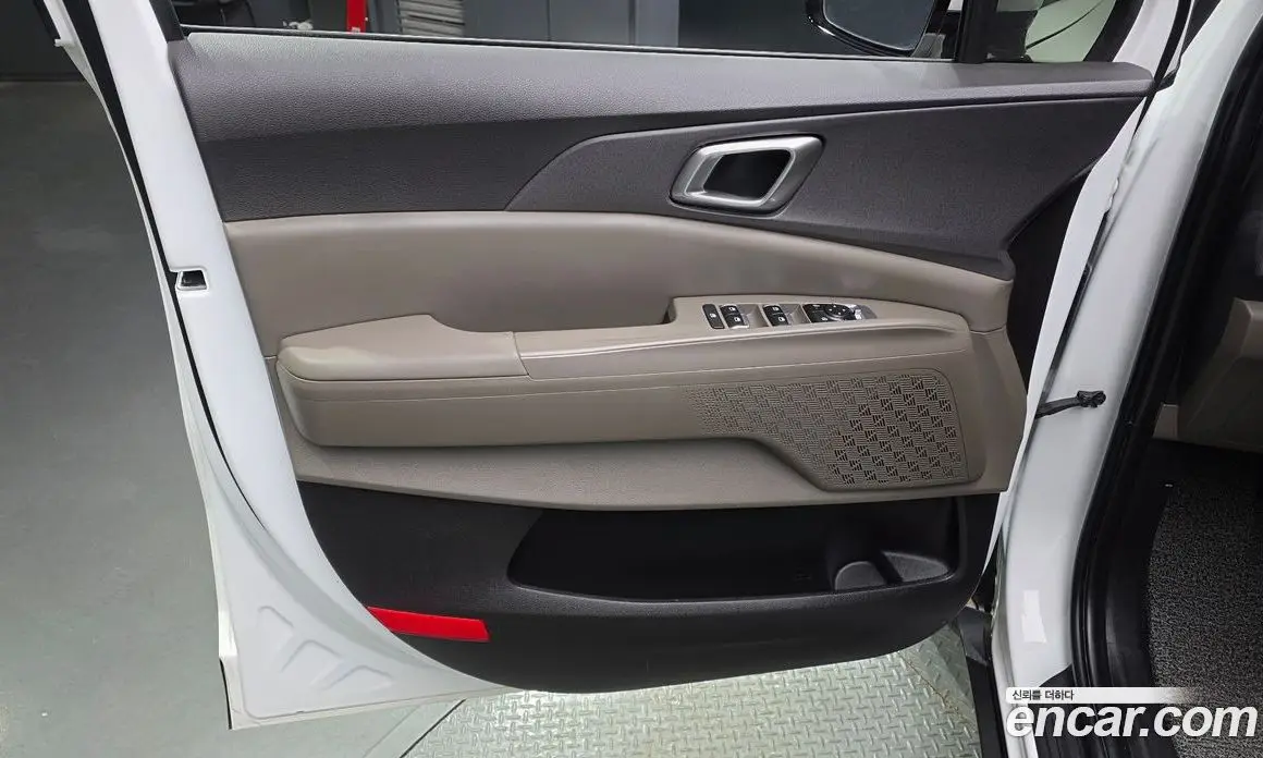Kia Carnival 2025 2.2 автомат (гидро), фото 14