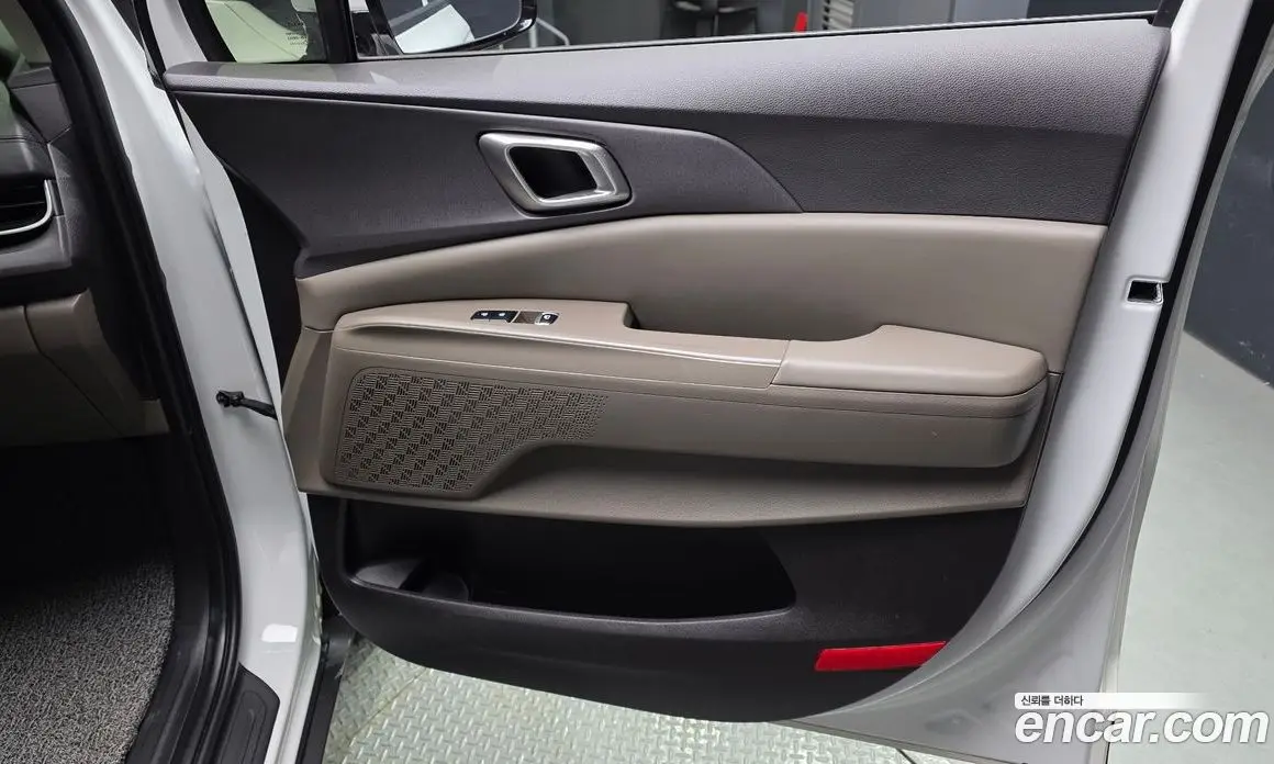 Kia Carnival 2025 2.2 автомат (гидро), фото 15