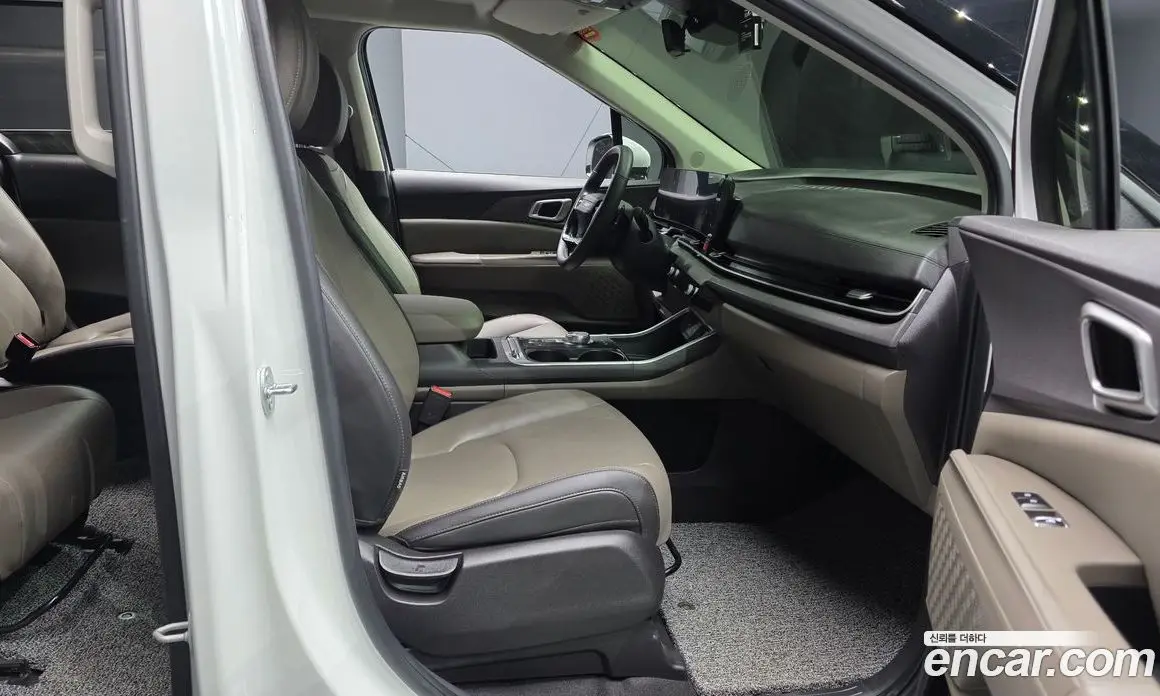 Kia Carnival 2025 2.2 автомат (гидро), фото 17