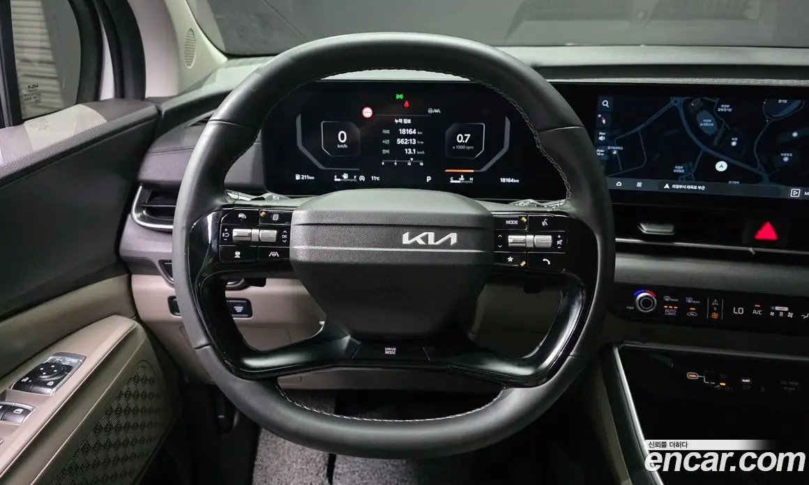 Kia Carnival 2025 2.2 автомат (гидро), фото 19