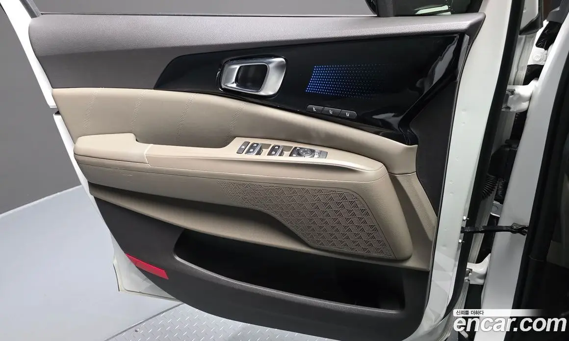 Kia Carnival 2025 1.6 автомат (гидро), фото 15 Kia Carnival 2025 1.6 автомат (гидро), фото 15