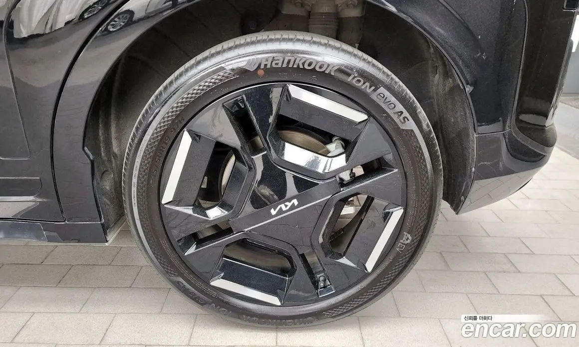 Kia EV3 2024 0.2 автомат (гидро), фото 7 Kia EV3 2024 0.2 автомат (гидро), фото 7