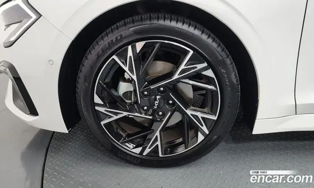 Kia K5 (Optima) 2024 1.6 автомат (гидро), миниатюра 5 Kia K5 (Optima) 2024 1.6 автомат (гидро), миниатюра 5