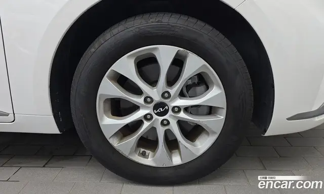 Kia K8 2024 3.5 автомат (гидро), миниатюра 7 Kia K8 2024 3.5 автомат (гидро), миниатюра 7