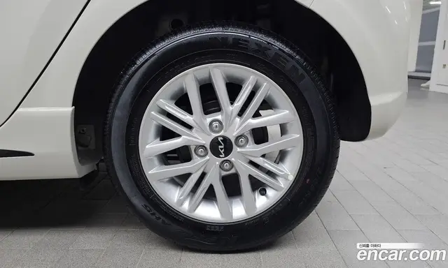 Kia Morning 2023 1.0 автомат (гидро), миниатюра 7 Kia Morning 2023 1.0 автомат (гидро), миниатюра 7